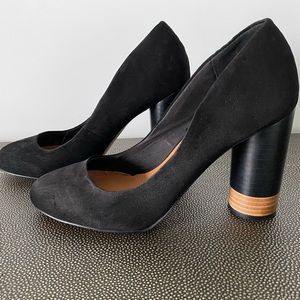 H&M Black Pumps